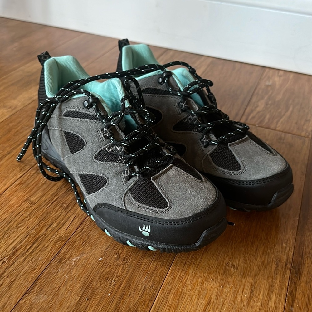 Bearpaw hiking boots